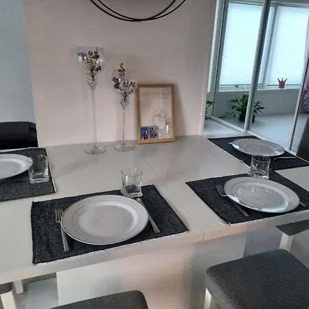 Great Natalie's * Skjervoy