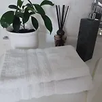 Great Natalie's ホームステイ